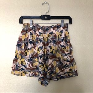 Forever 21 flowy tropical leafy shorts